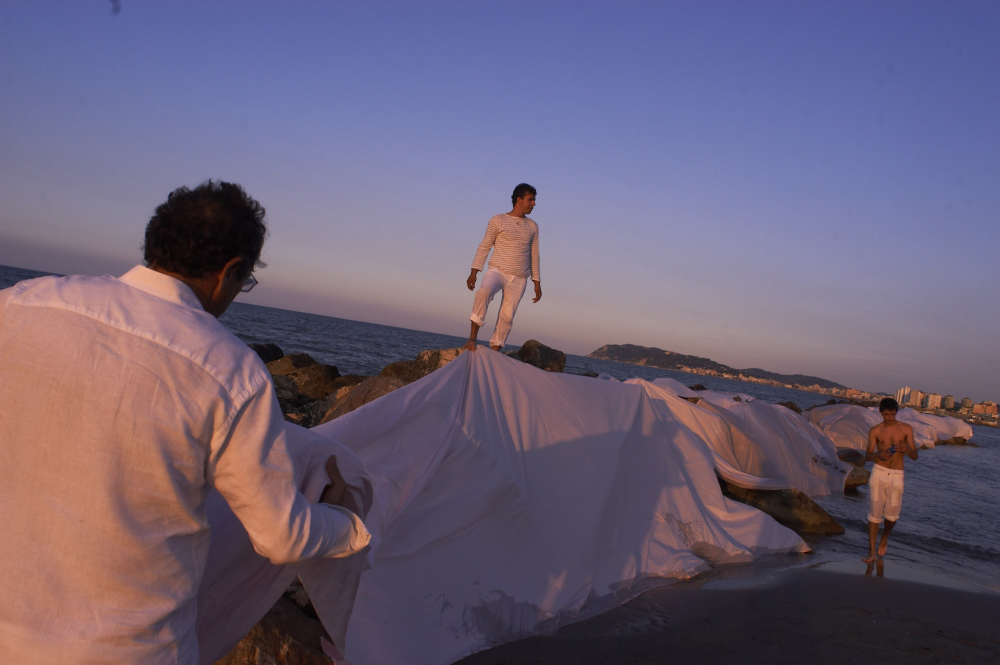 La Notte Rosa, le scogliere di Misano Adriatico foto di Archivio Provincia di Rimini