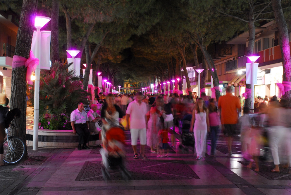 La Notte Rosa a Cattolica foto di Archivio Provincia di Rimini