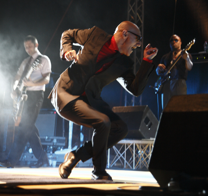 La Notte Rosa, concerto di Giuliano Palma photos de Archivio Provincia di Rimini