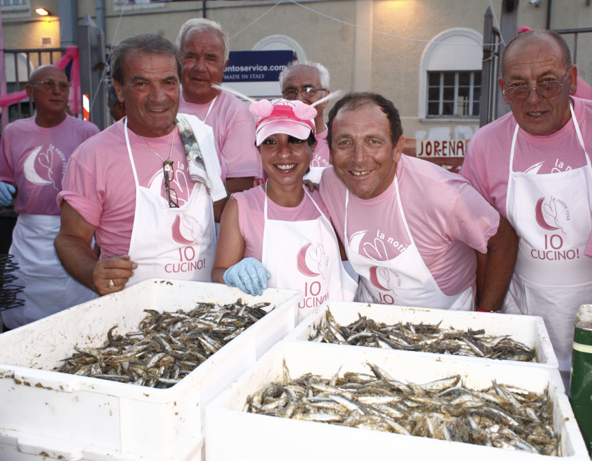 La Notte Rosa foto di Archivio Provincia di Rimini