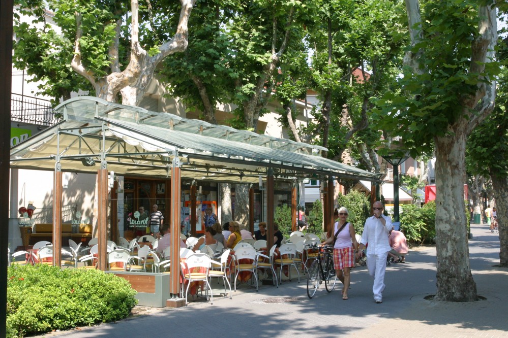 viale dei Platani, Bellaria Igea Marina photo by PH. Paritani