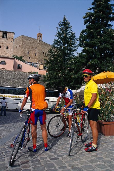 ciclisti, Montefiore Conca foto di L. Bottaro