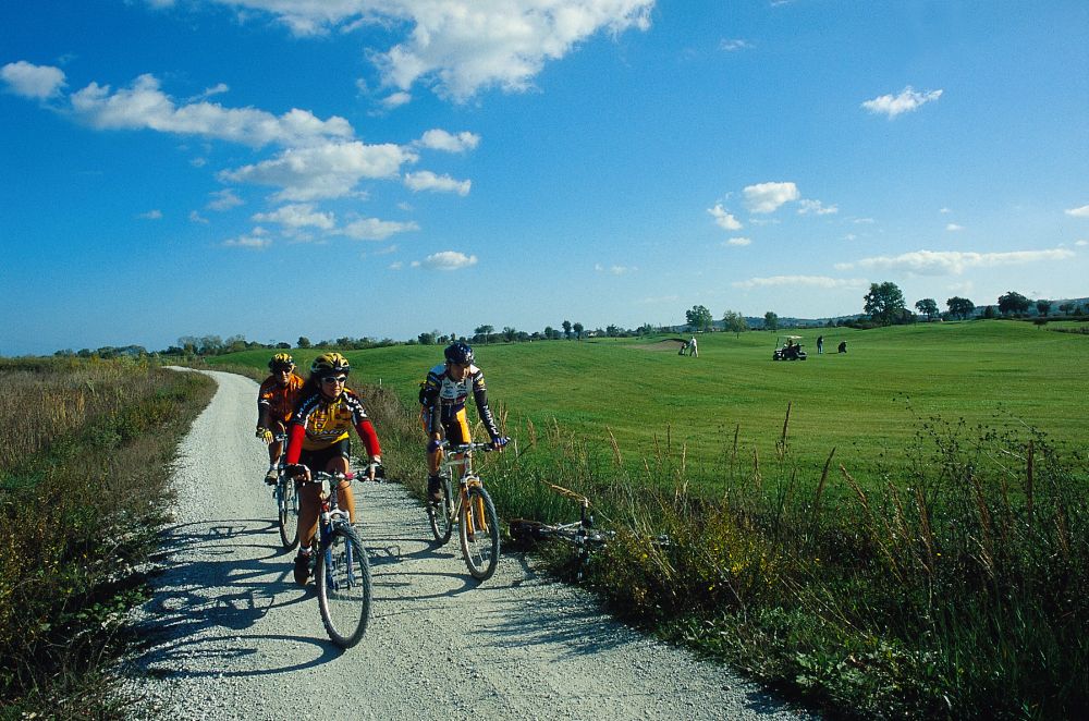 cycling, Verucchio photo by R. Urbinati