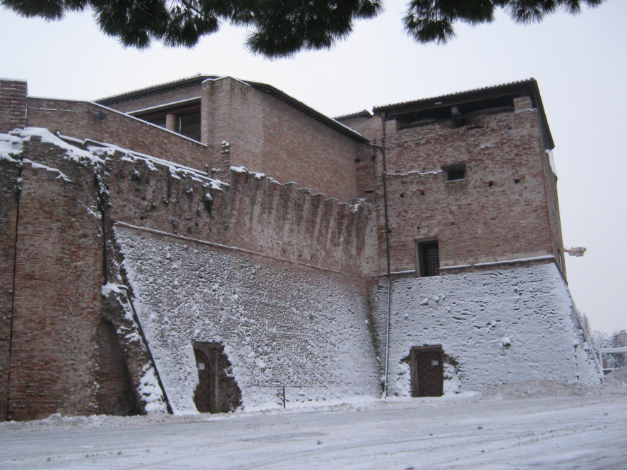 Rimini, Castel Sismondo sotto la neve foto di L. Pollio