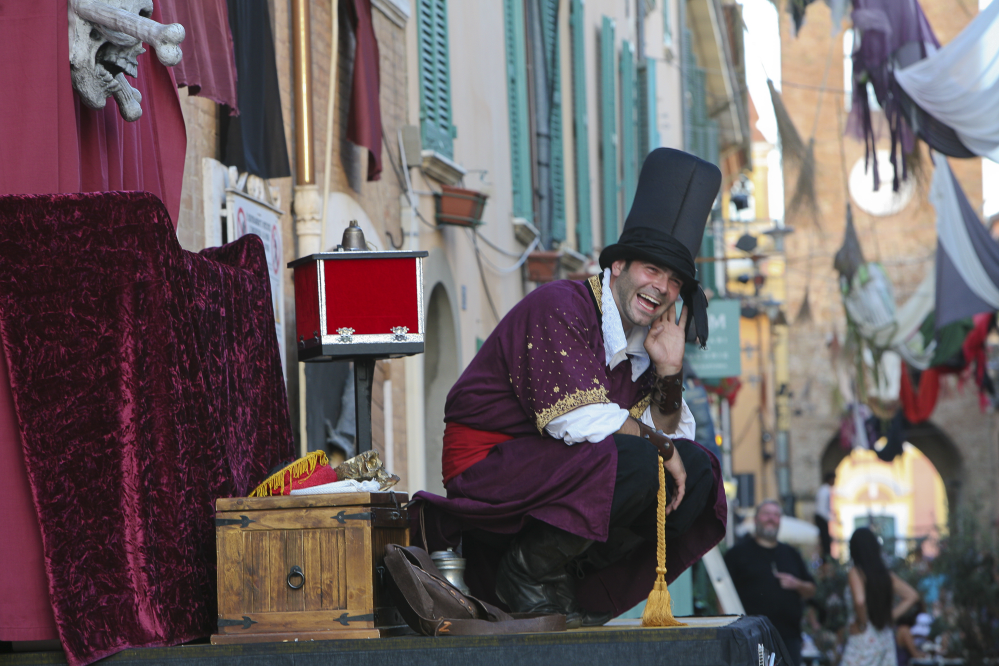 Festa delle Streghe, San Giovanni in Marignano foto di PH. Paritani