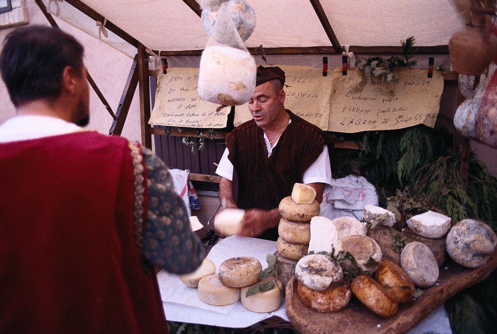 formaggi, Mondaino foto di L. Bottaro