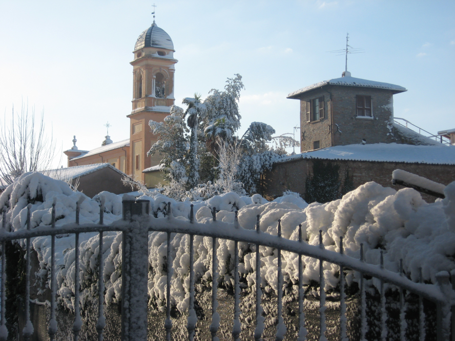 San Giovanni in Marignano, il borgo sotto la neve photo by Archivio Provincia di Rimini