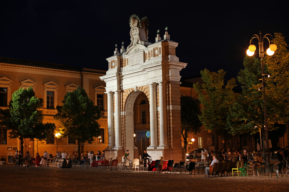 Arco Ganganelli, Santarcangelo di Romagna photos de PH. Paritani