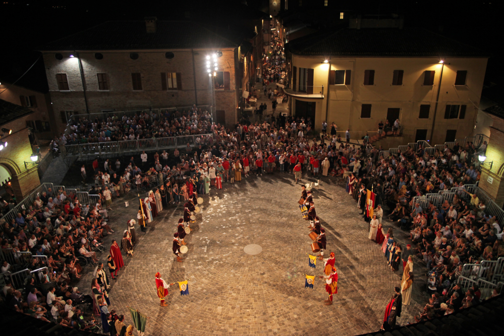 Palio del Daino, Mondaino foto di PH. Paritani