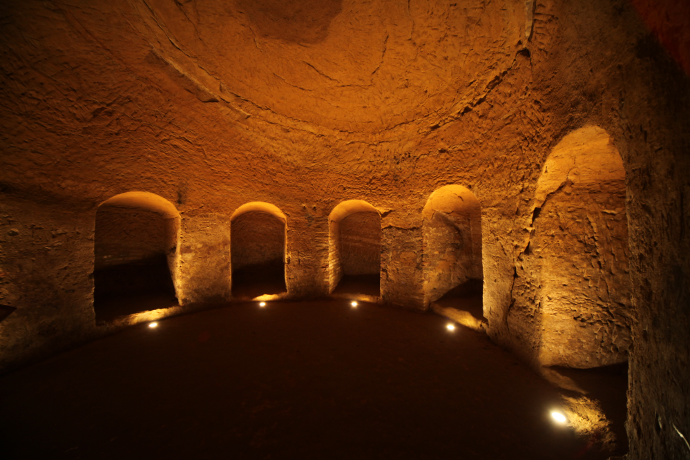 Grotte tufacee, Santarcangelo di Romagna photos de PH. Paritani