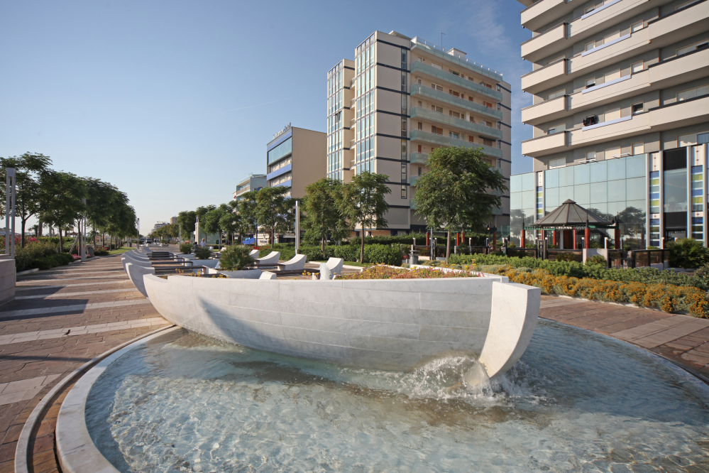 Lungomare Riccione foto di PH. Paritani