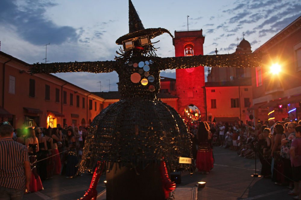 Festa delle Streghe, San Giovanni in Marignano foto di PH. Paritani