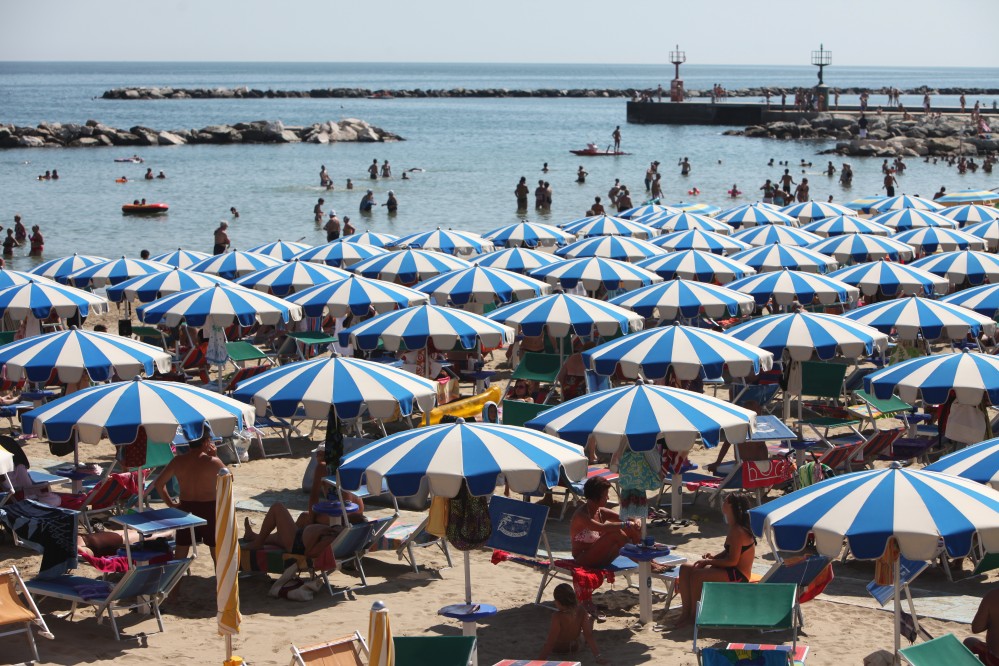 Bellaria Igea Marina, spiaggia e ombrelloni Foto(s) von PH. Paritani