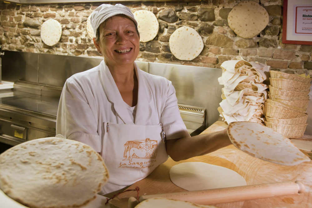 la piadina romagnola, Santarcangelo di Romagna foto di PH. Paritani