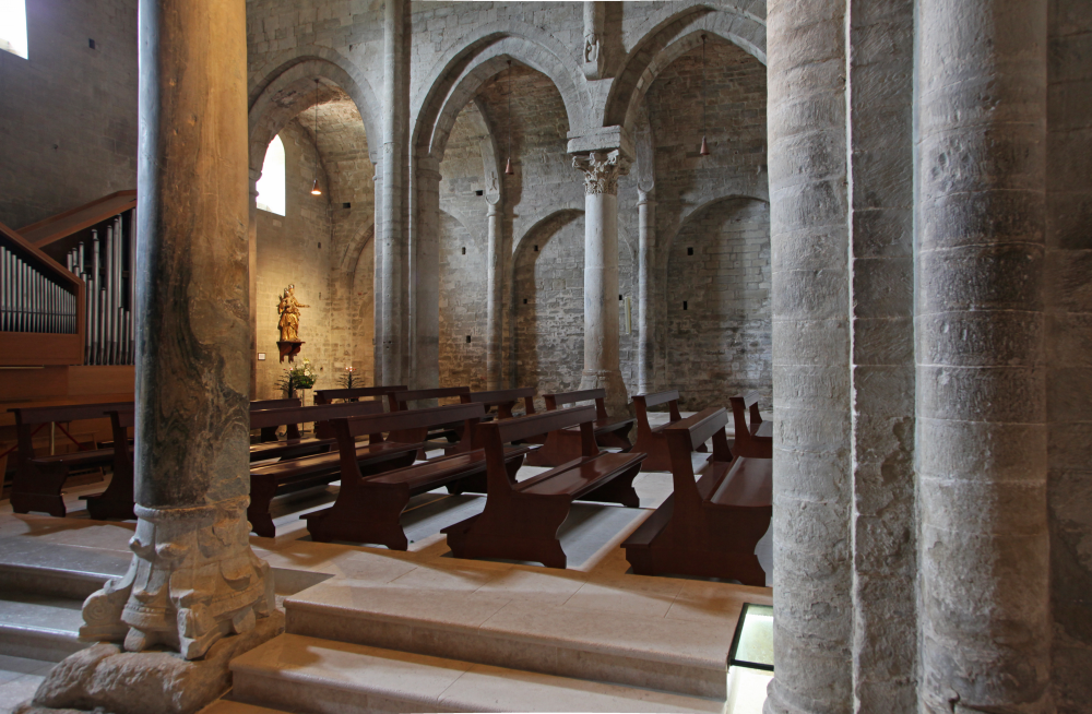 San Leo, il duomo foto di PH. Paritani