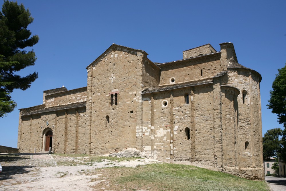 cathedral of San Leone, San Leo photo by L. Liuzzi