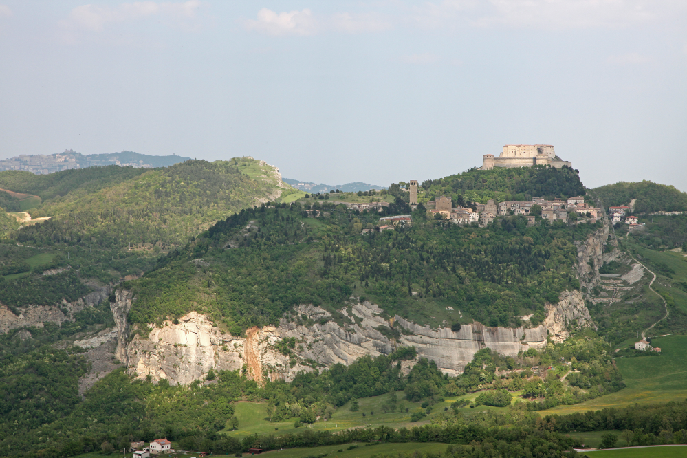 San Leo, panorama foto di PH. Paritani