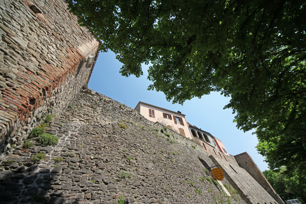 Ancient city walls, Montefiore Conca photo by PH. Paritani