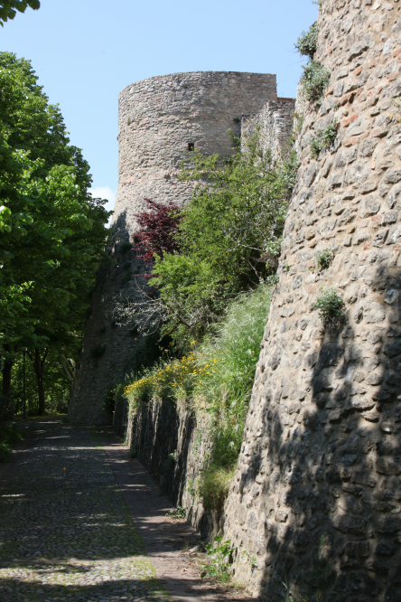 Ancient city walls, Montefiore Conca photo by PH. Paritani