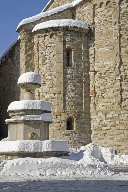 historic centre under the snow, San Leo photo by PH. Paritani