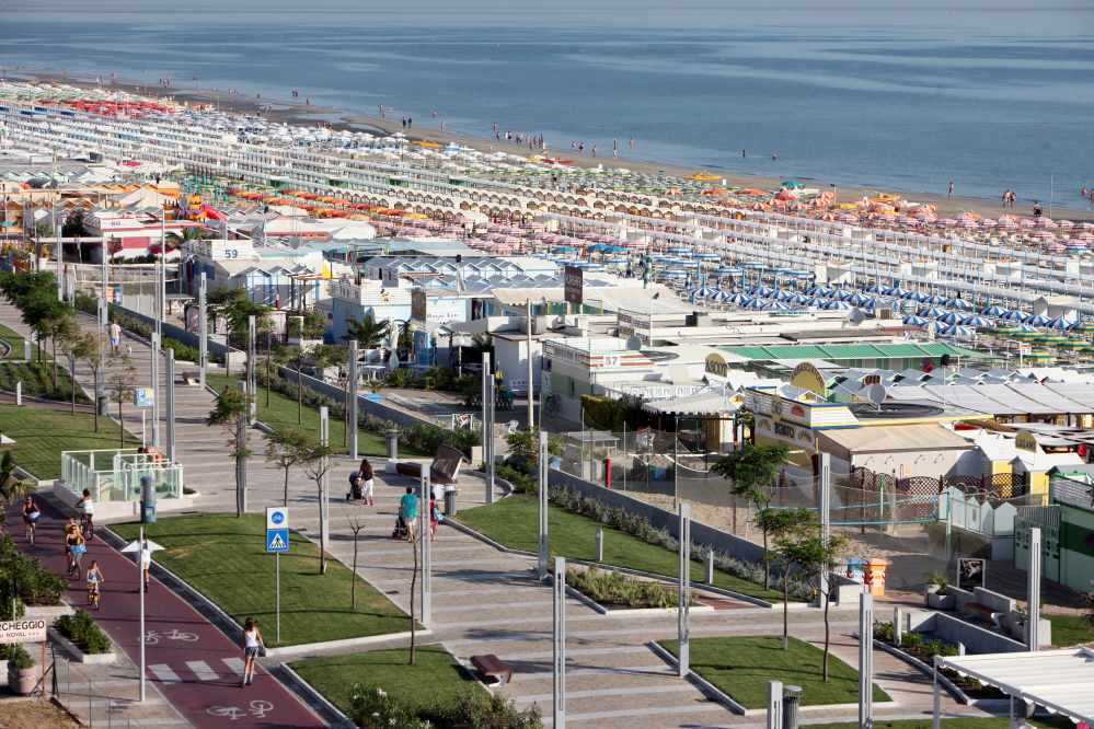 Lungomare Riccione foto di PH. Paritani