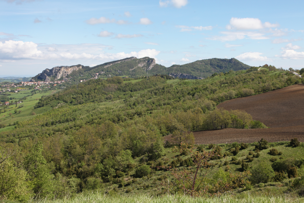 Novafeltria, campagna di Perticara foto di PH. Paritani