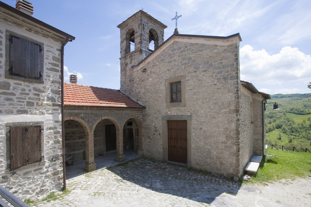 Casteldelci, borgo di Senatello foto di PH. Paritani