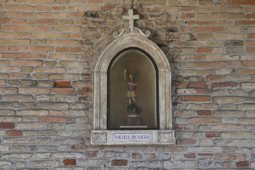 Chiesa di San Michele Arcangelo, Mondaino foto di PH. Paritani