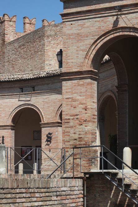 Partial view of the historic centre, Mondaino photo by PH. Paritani