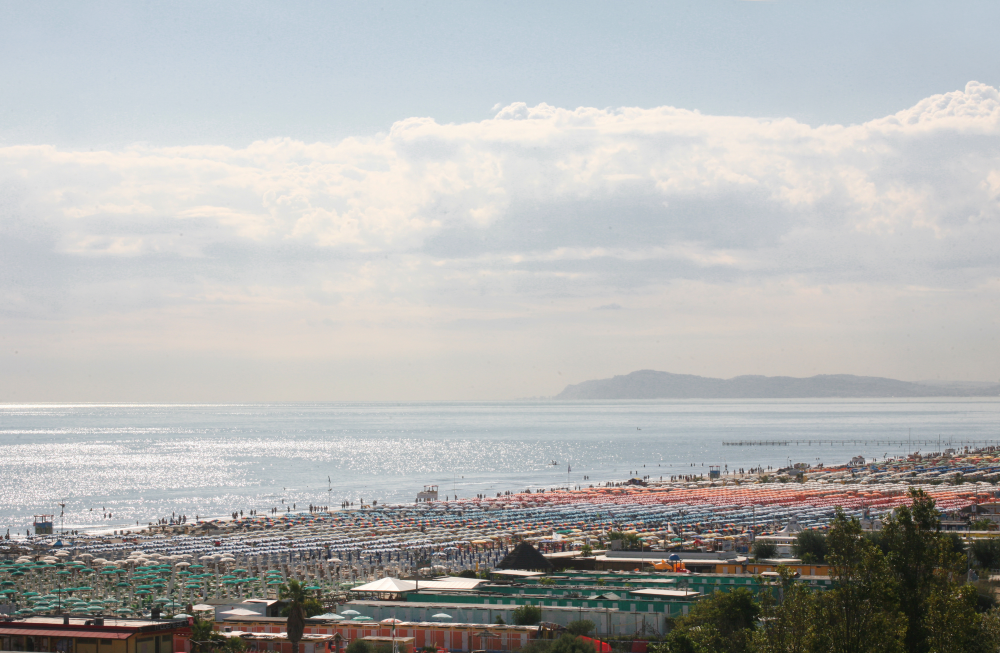 Spiaggia di Rimini foto di PH. Paritani
