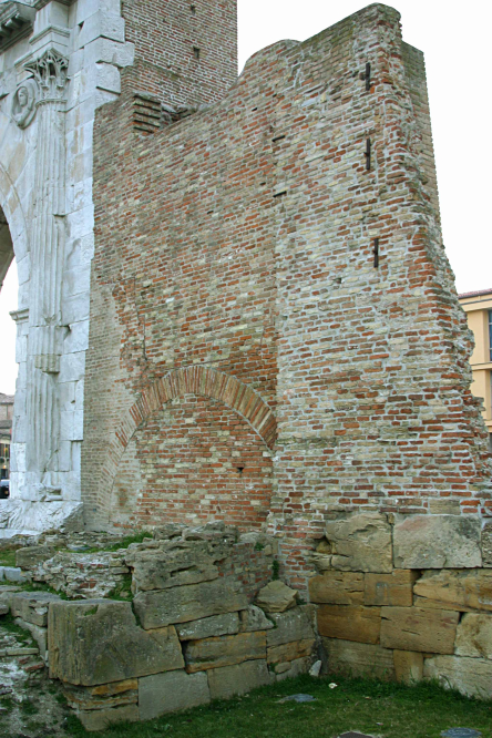 mura romane, Rimini photos de Archivio Provincia di Rimini