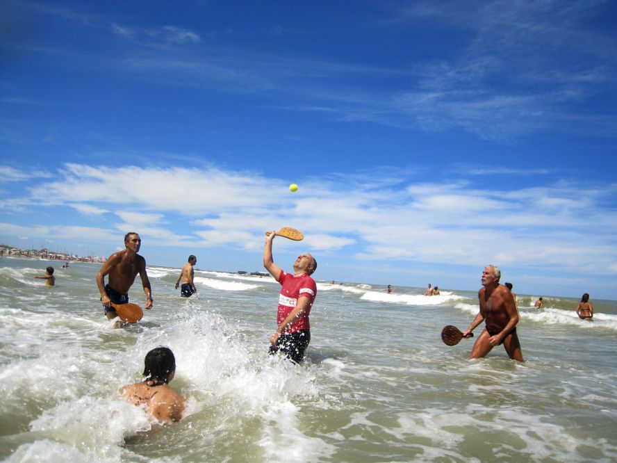 mare, giochi foto di D. Piras