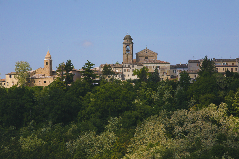 View of Mondaino photo by PH. Paritani