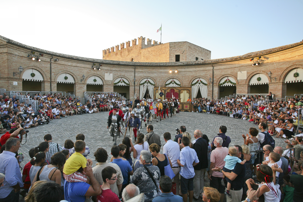 Palio del Daino, Mondaino photos de PH. Paritani