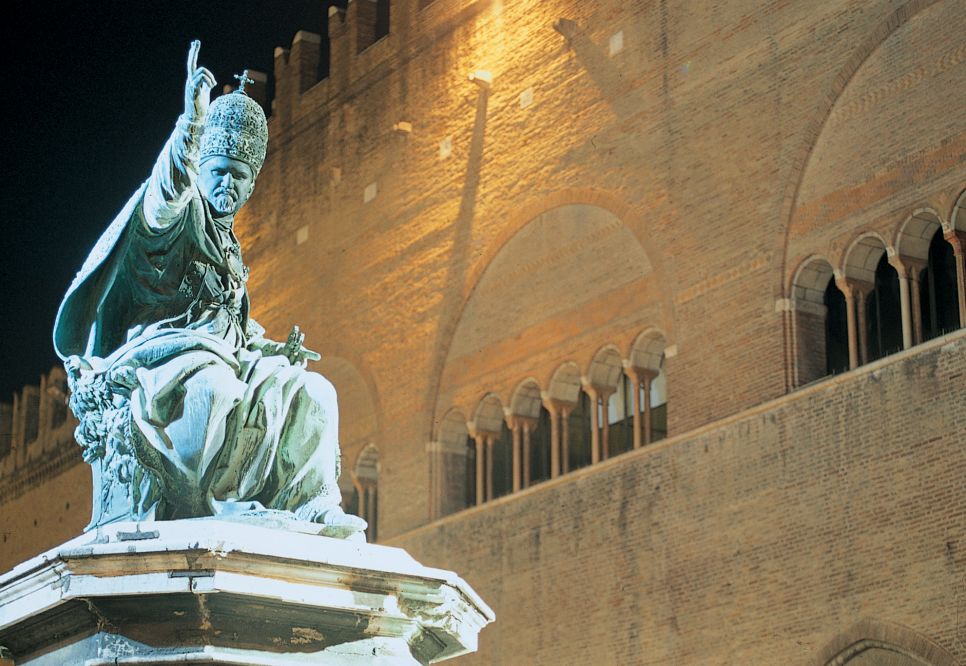 Piazza Cavour, statua Papa Paolo V, Rimini Foto(s) von Archivio Provincia di Rimini