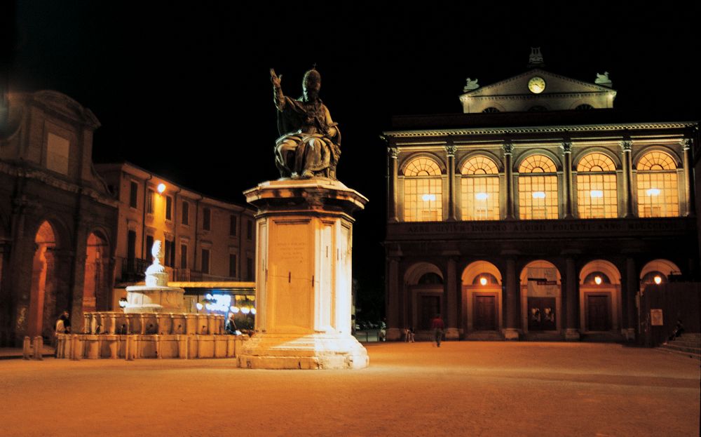 Piazza Cavour photos de Archivio Provincia di Rimini