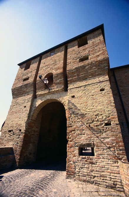 Marina gate, Mondaino photo by S. di Bartolo