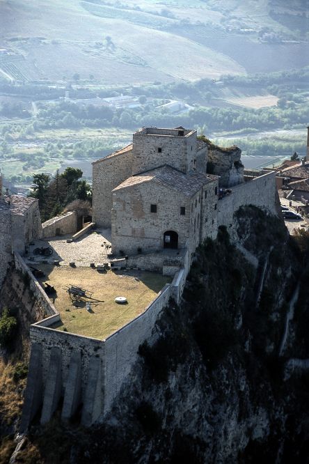 Verucchio, Malatesta Fortress known as “Sasso Fortress” photo by V. Raggi