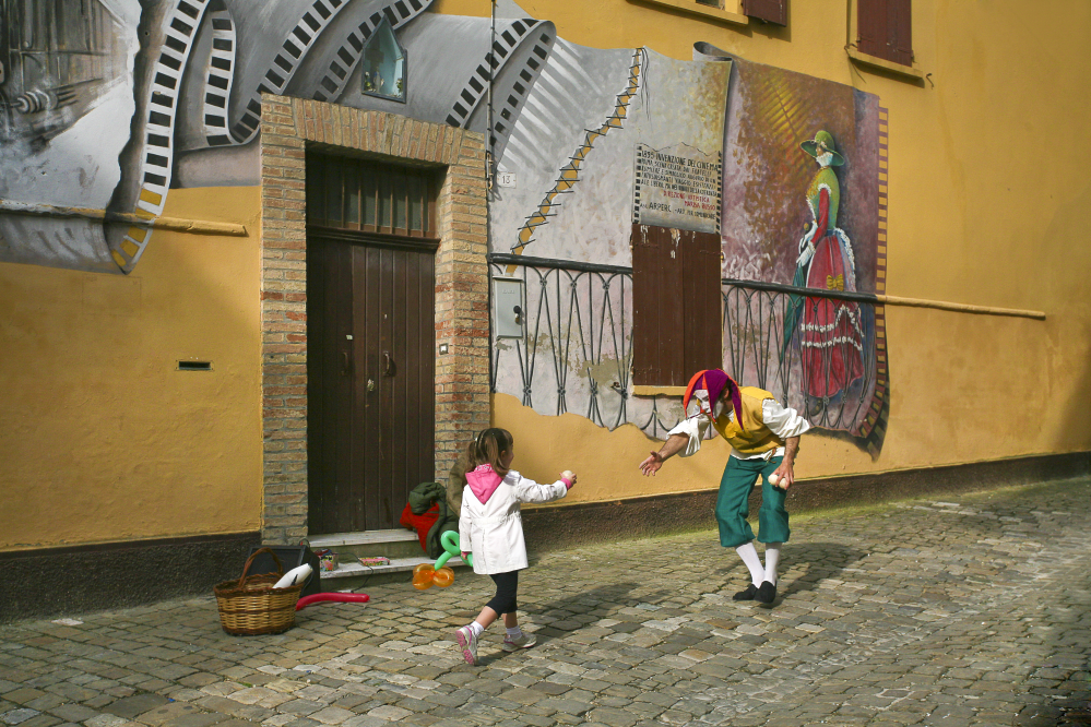 Murales nel borgo, Saludecio foto di PH. Paritani