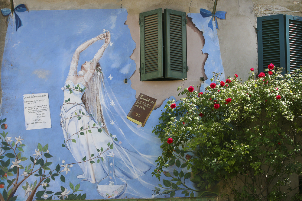 Murales nel borgo, Saludecio foto di PH. Paritani