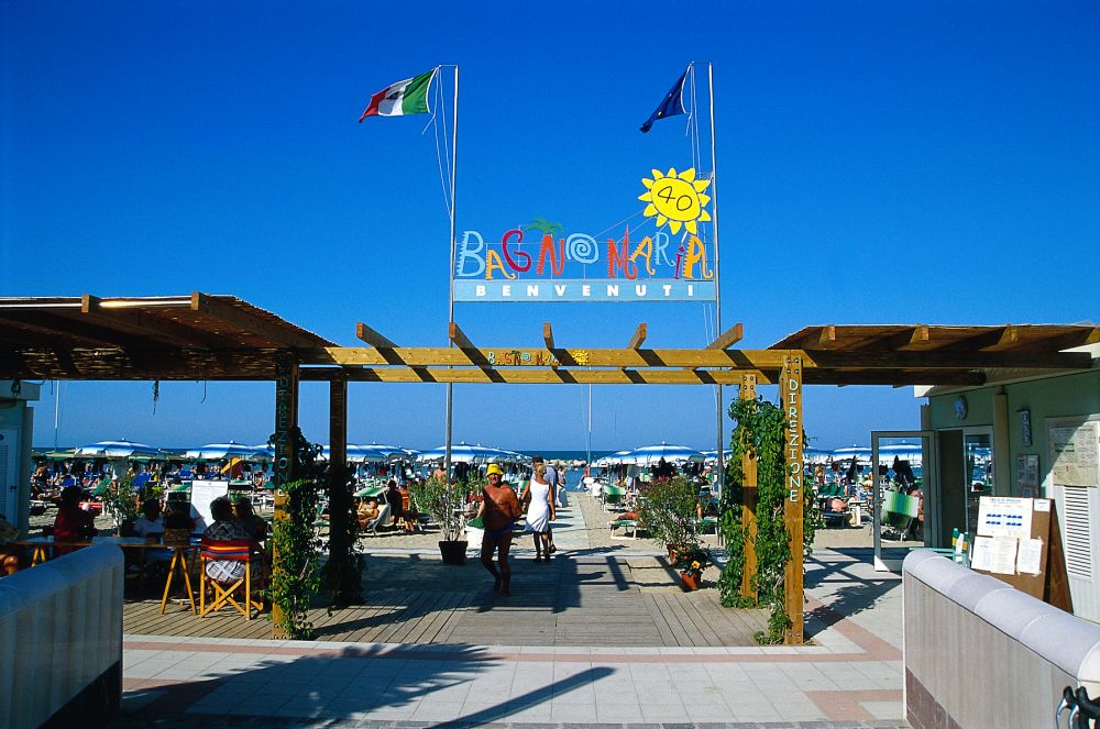 Bellaria Igea Marina, in spiaggia foto di L. Bottaro