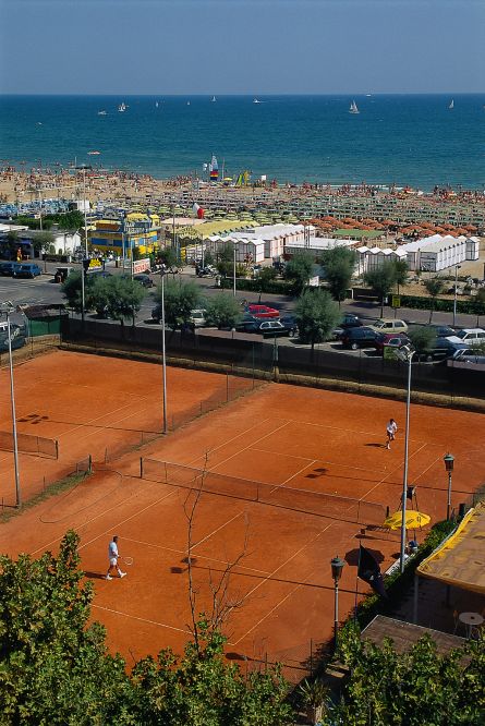 Tennis foto di T. Mosconi