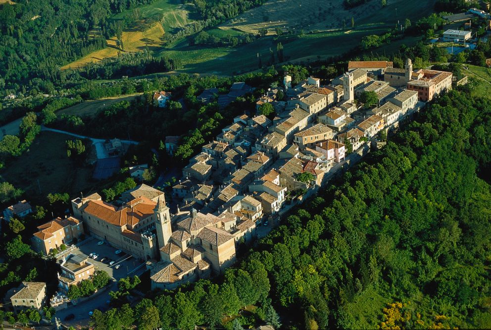 Saludecio, panorama foto di T. Mosconi