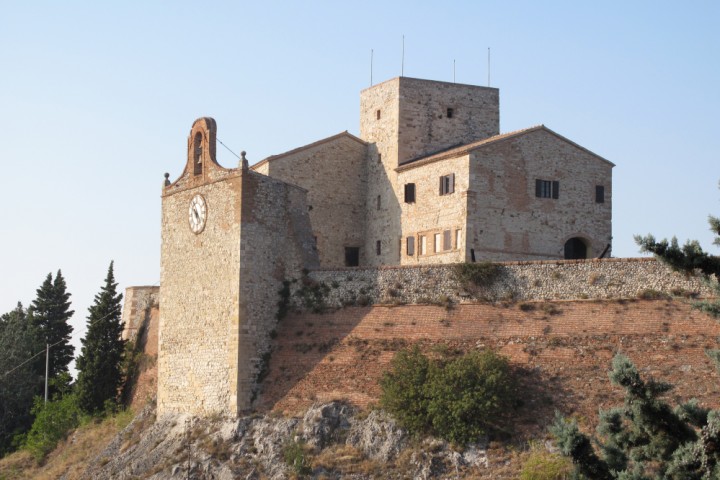 Malatesta Fortress, Verucchio photo by PH. Paritani