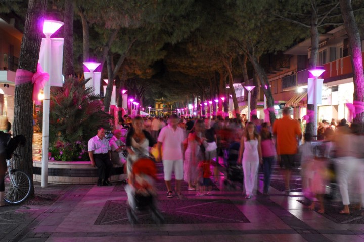 La Notte Rosa a Cattolica photo by Archivio Provincia di Rimini