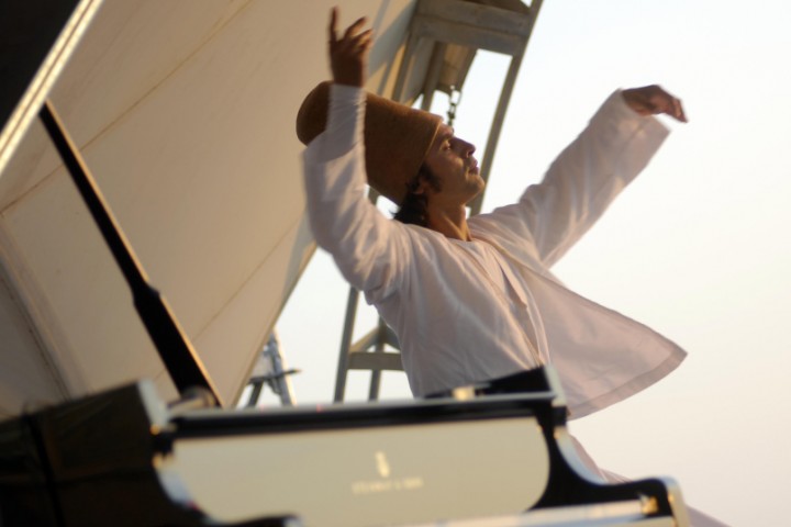 La Notte Rosa, concerto di Ludovico Einaudi sulla spiaggia di Rimini foto di R. Gallini