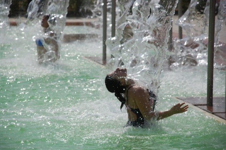 Riccione terme. Getti a ventaglio foto di Archivio fotografico Riccione Terme