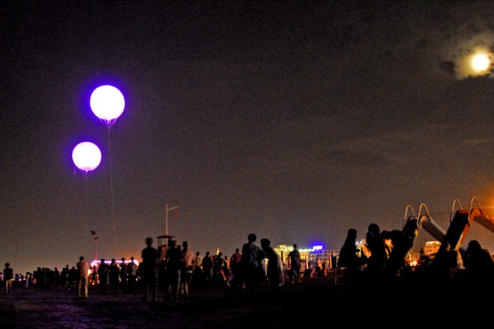 La Notte Rosa, bagno di luna photo by Archivio Provincia di Rimini