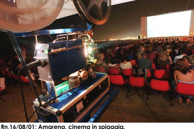 Cinema sulla spiaggia, Amarena, Rimini Foto(s) von R. Gallini
