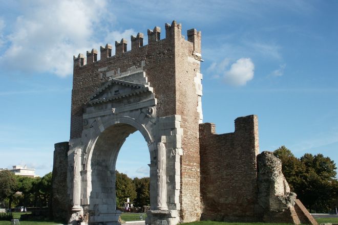 Arch of Augustus, Rimini photo by E. Salvatori